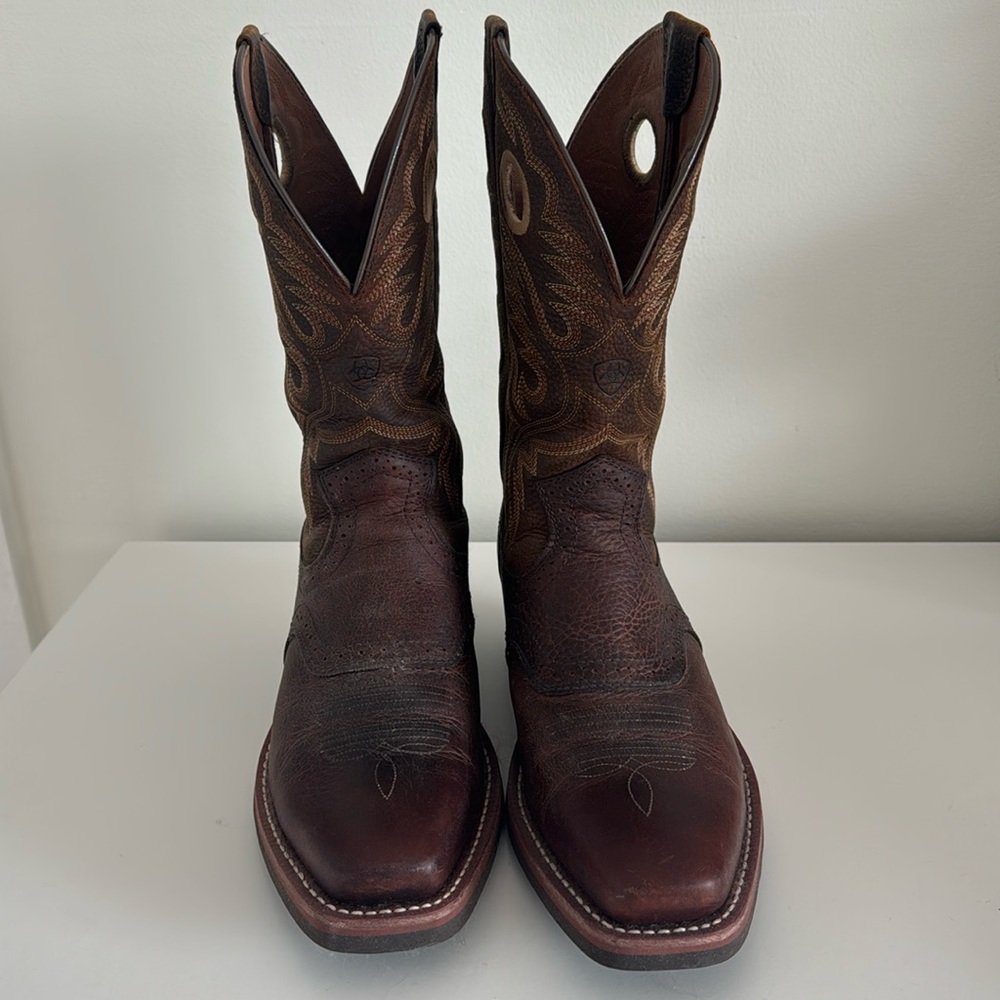 Ariat Heritage Roughstock Cowboy Boot - Men’s 10 BROWN OILED ROWDY